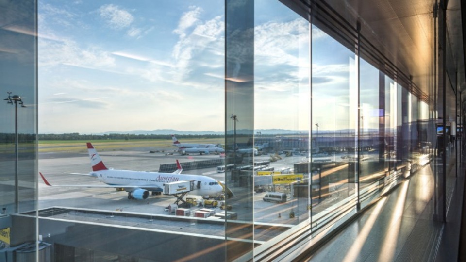 Vienna Airport's VIENNA Lounge Crowned “Global Lounge of the Year”