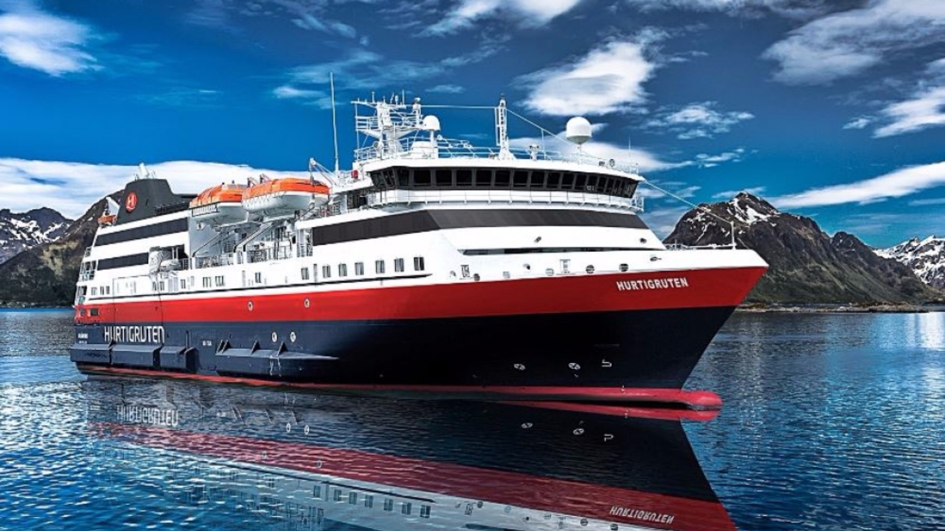 Лайнер Hurtigruten