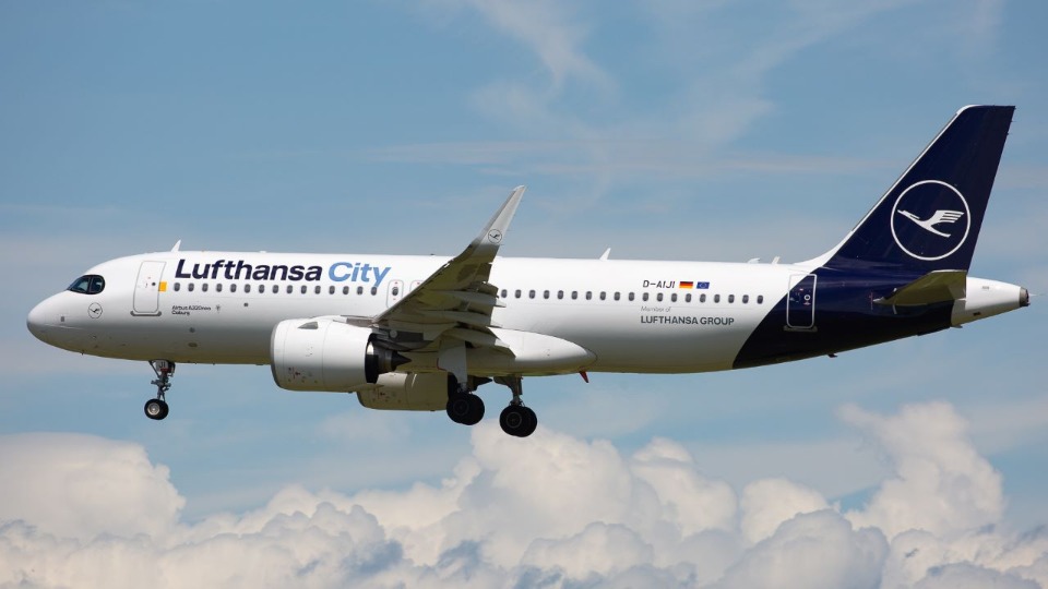 Lufthansa City Airlines Commences Operations with Airbus A320neo