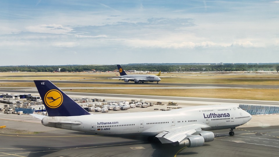 Lufthansa Group Introduces Environmental Cost Surcharge