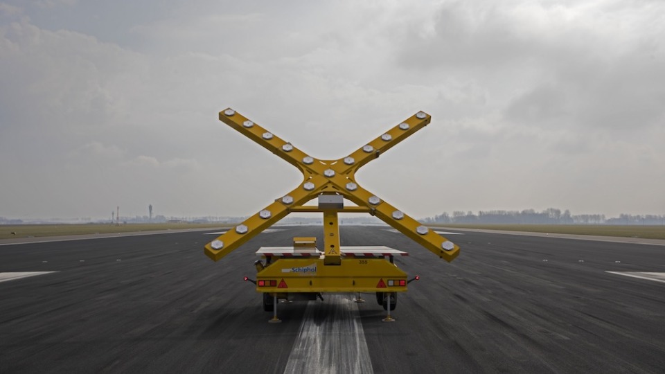 Polderbaan Runway Closure for Annual Maintenance from October 28 to November 6